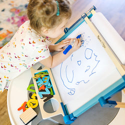 Easels & Art Supplies
